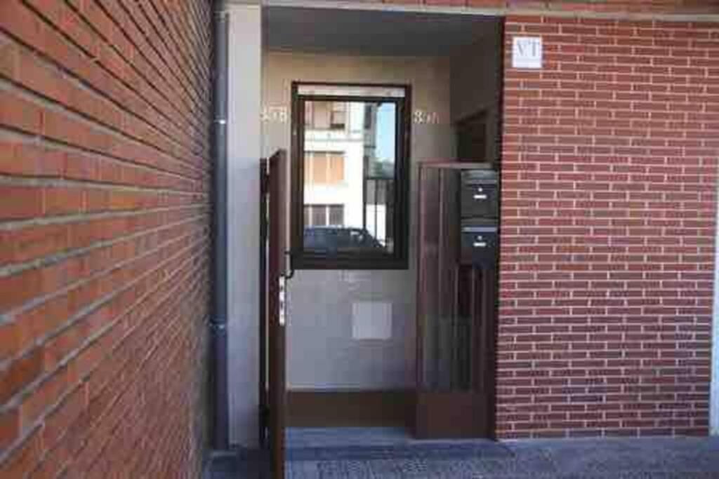 Aixerrota Apartamentos B Getxo Exterior photo